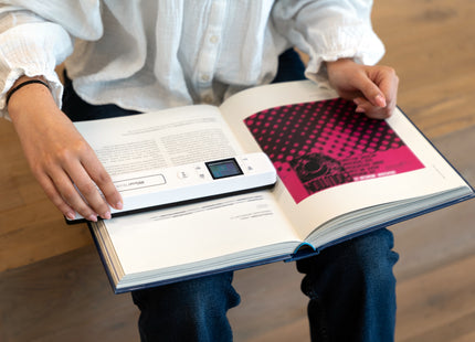 IRIScan Book