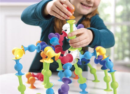 Squigz